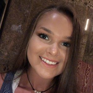 Meet your Posher, Kalyn